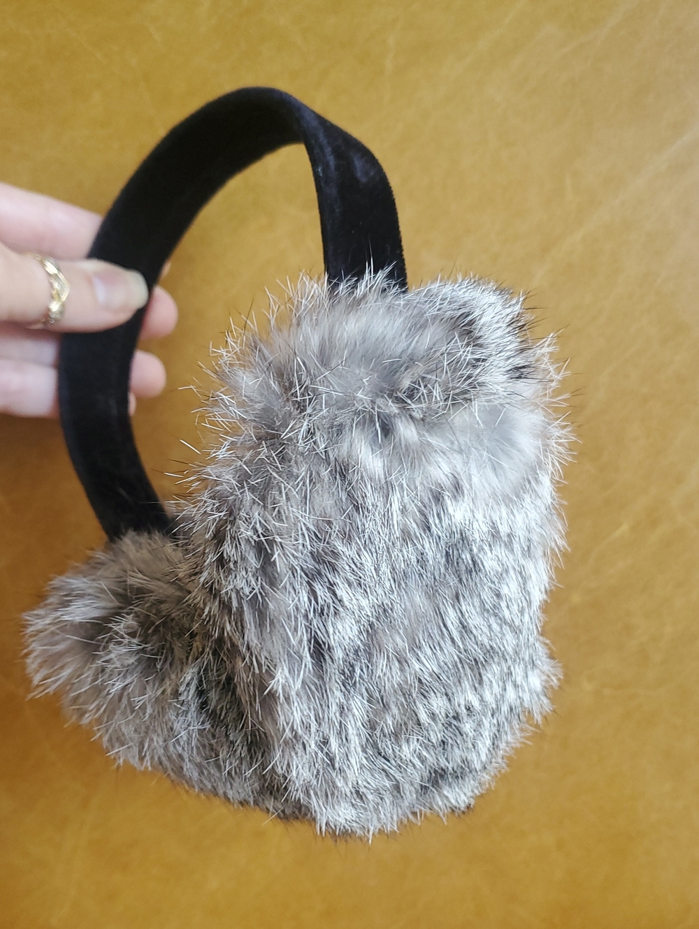Real Rabbit Fur Earmuffs - Picture 3 of 8